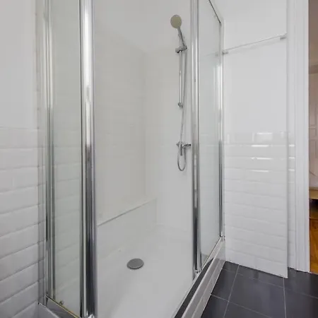 Petite E Chic Loft Para 3 En El Corazon De Madryt Zewnętrze zdjęcie